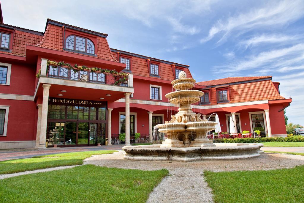 Hotel Sv. Ludmila Скалица Екстериор снимка